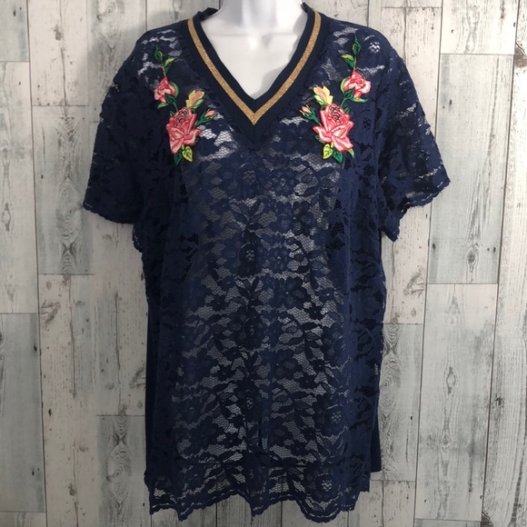 Lane Bryant Sheer Lace Rose Stitching V-Neck Top 14 NWOT - Picture 1 of 9